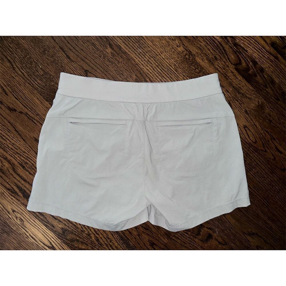 Athleta Women's Renegade Utility‎ Shorts Gray Size 10 Casual Summer - Picture 5 of 7